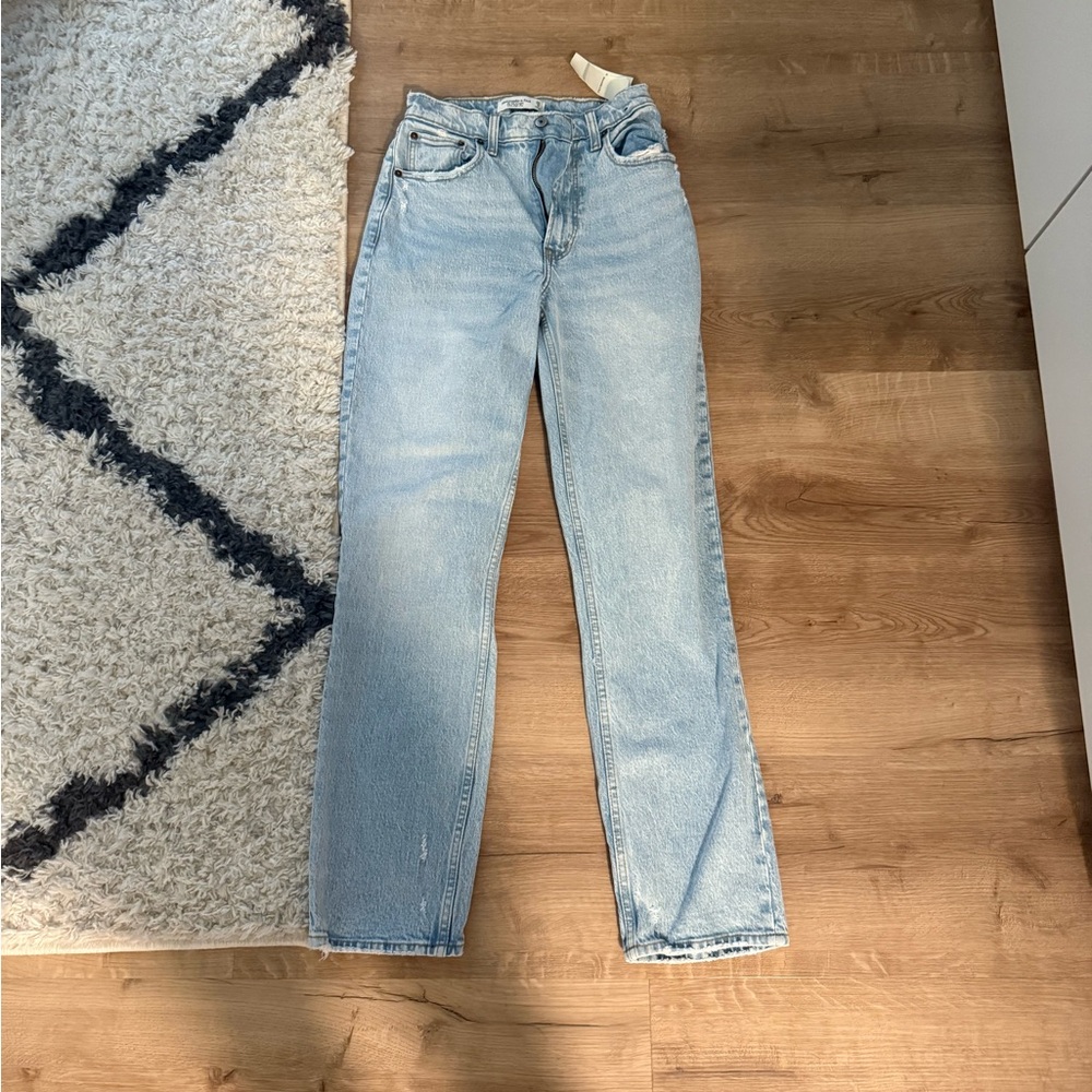 Abercrombie & Fitch Light Wash Straight Leg Jeans